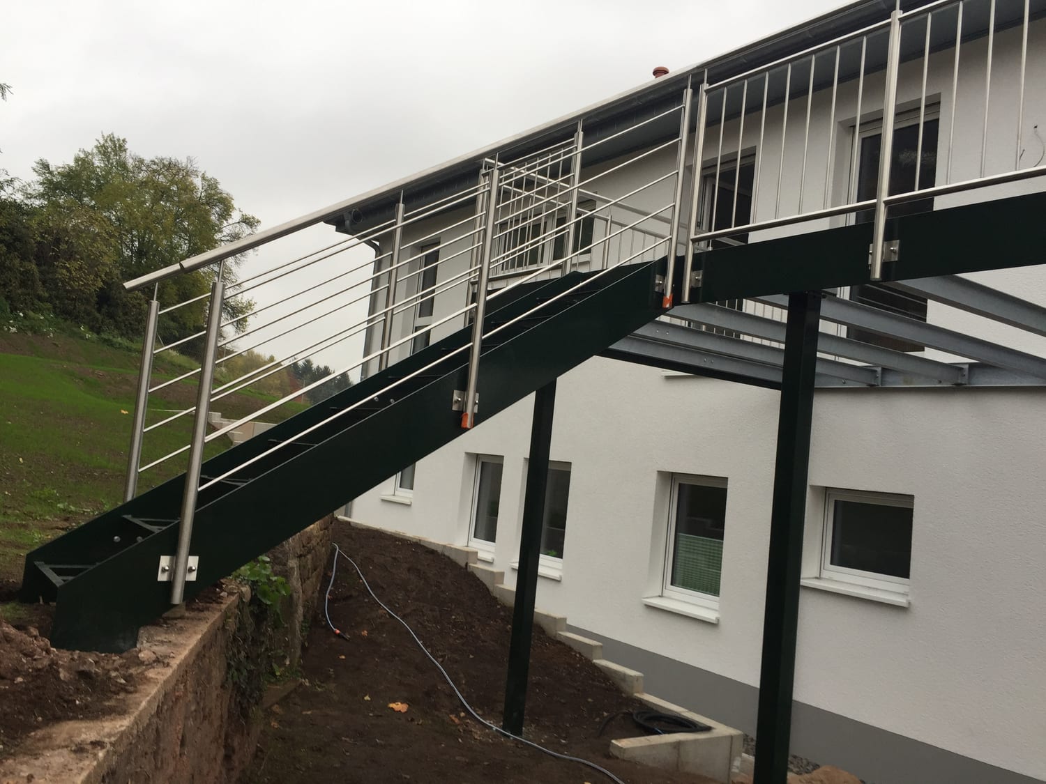 Balkon mit Glasgeländer – Referenz 6 – AN Metallbau GmbH