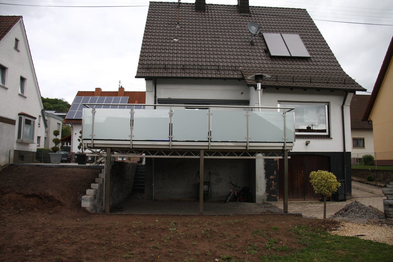 Balkon mit Glasgeländer – Referenz 14 – AN Metallbau GmbH