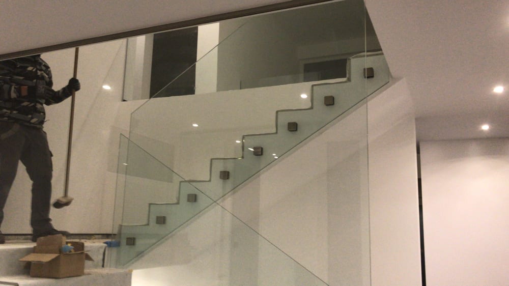 Treppengeländer aus Edelstahl & Glas – Referenz 140 – AN Metallbau GmbH