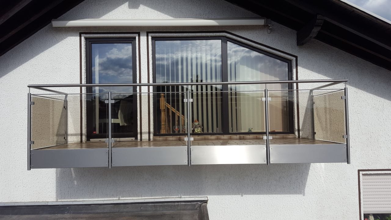 Glasgeländer aus Edelstahl und Glas – Referenz 45 – AN Metallbau GmbH