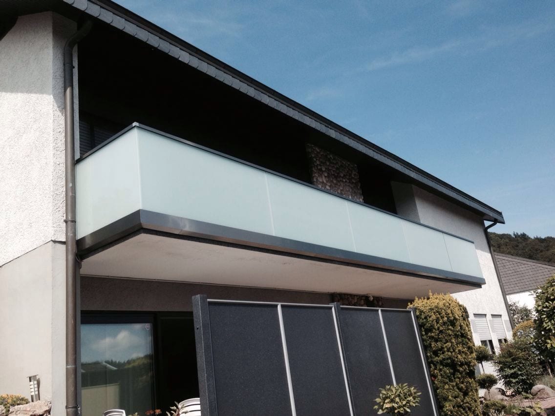 Glasgeländer aus Edelstahl und Glas – Referenz 62 – AN Metallbau GmbH