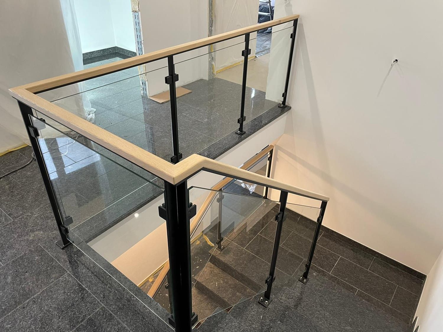 Glasgeländer aus Edelstahl und Glas – Referenz 84 – AN Metallbau GmbH