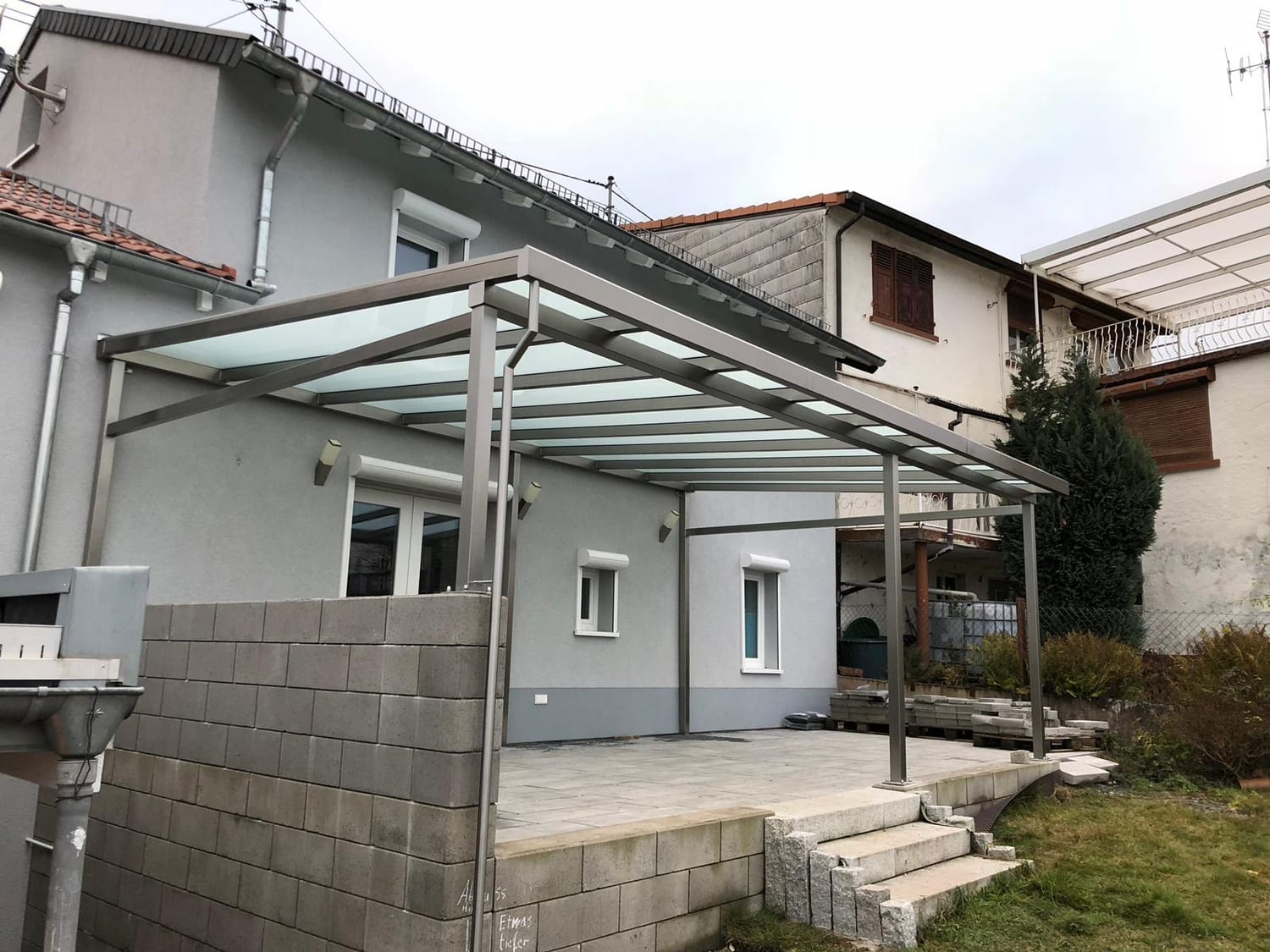 Überdachung aus Stahl & Glas – Referenz 5 – AN Metallbau GmbH